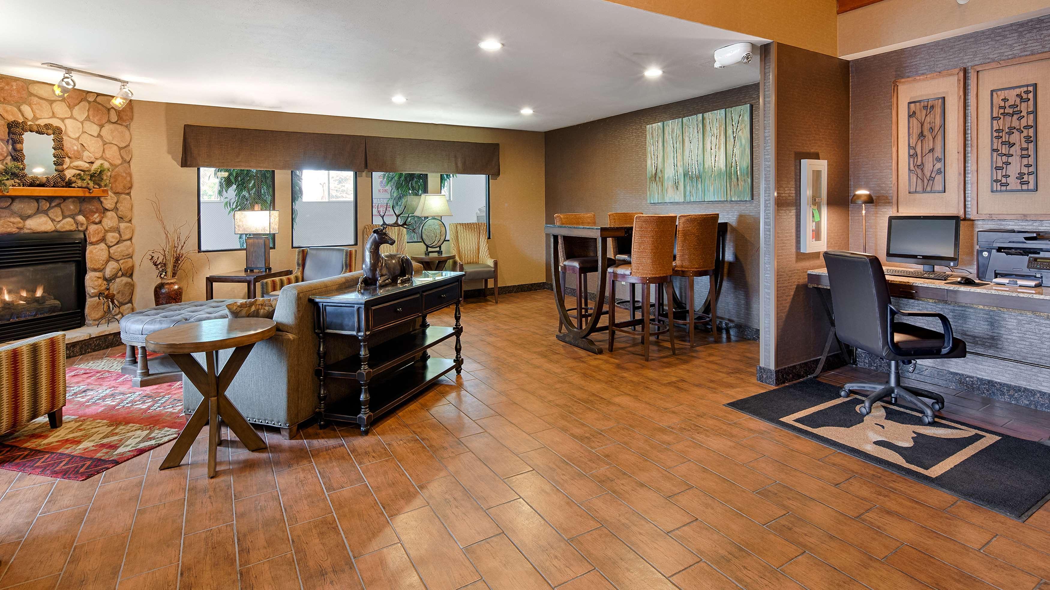 Best Western Plus Deer Park Hotel And Suites Craig Exterior foto